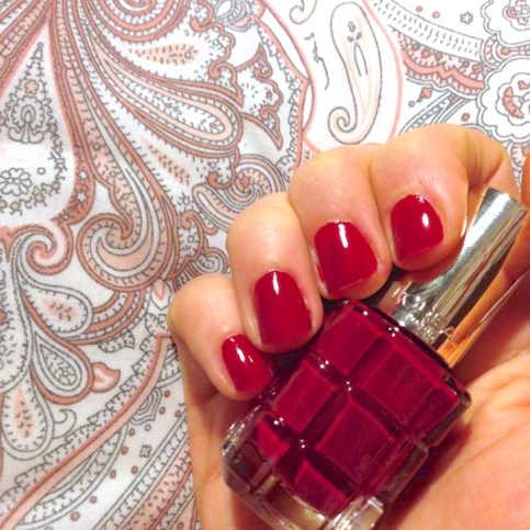 Color_riche_rubis_folies