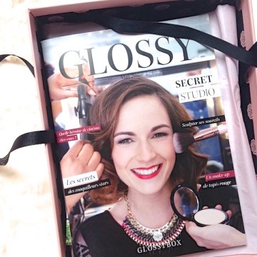 Mai_Secret_Studio_glossy