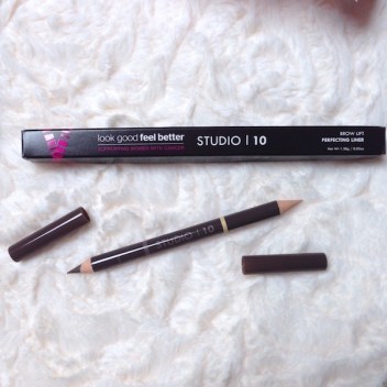 Studio_10_Crayon_sourcils_glossybox